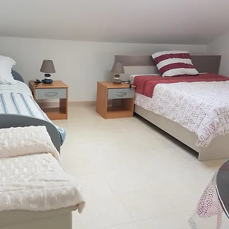 Coloc Supergite Spacieux Proche Toutes Commodites 게스트하우스 Sauvage